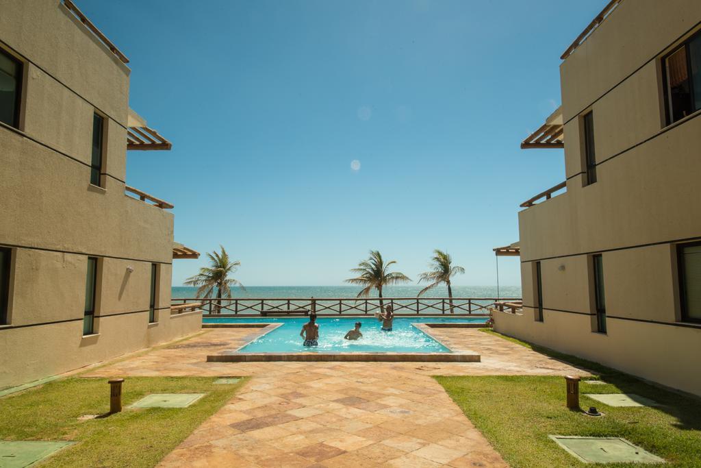Mirmar Apartments Cumbuco Esterno foto